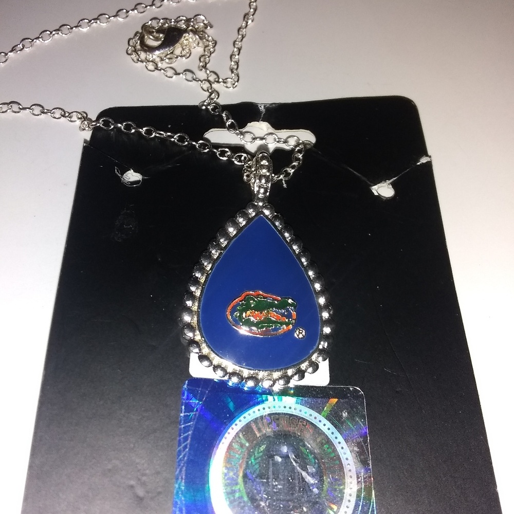Florida Gators necklace 9 inch chain